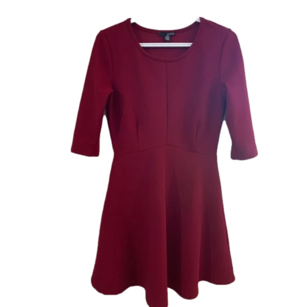 WDG classic red dress medium - Picture 1 of 6